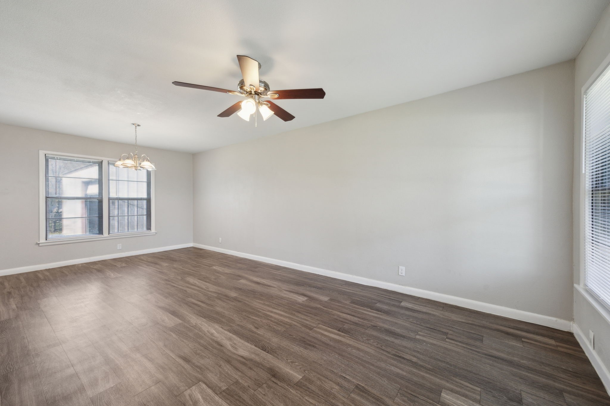 5032 Marks Place Fort Worth TX 76116