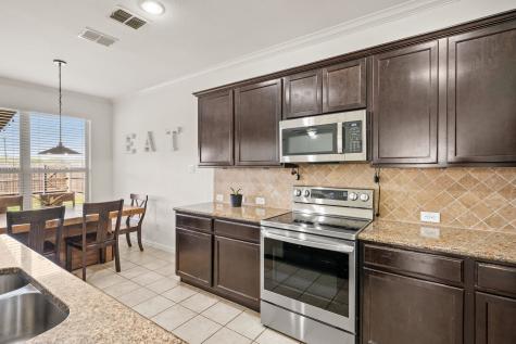 837 Graham Drive Burleson TX 76028