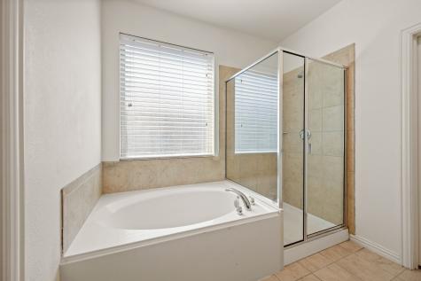 837 Graham Drive Burleson TX 76028
