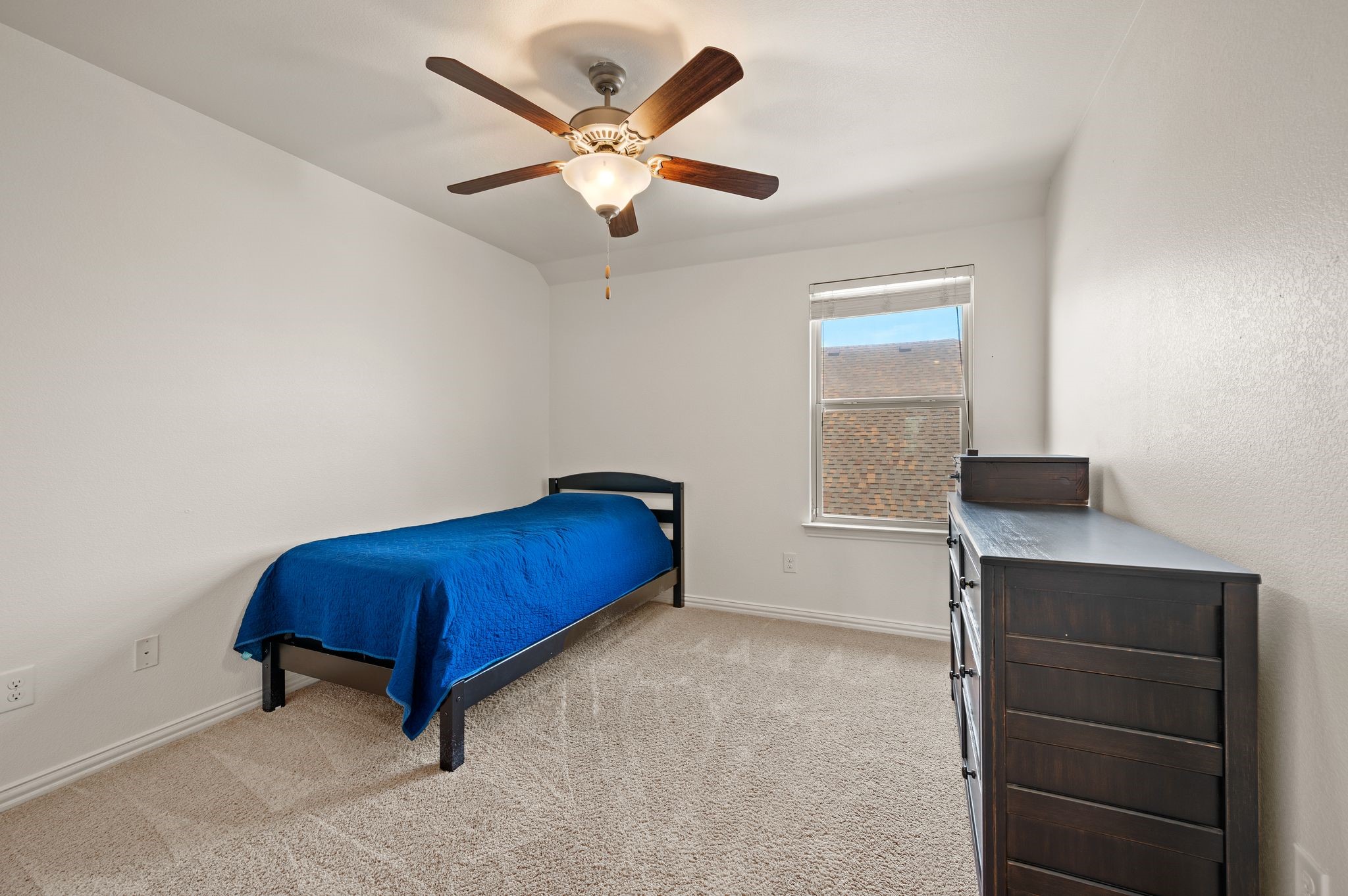 837 Graham Drive Burleson TX 76028