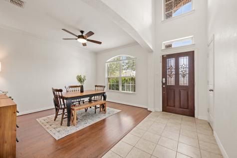 837 Graham Drive Burleson TX 76028