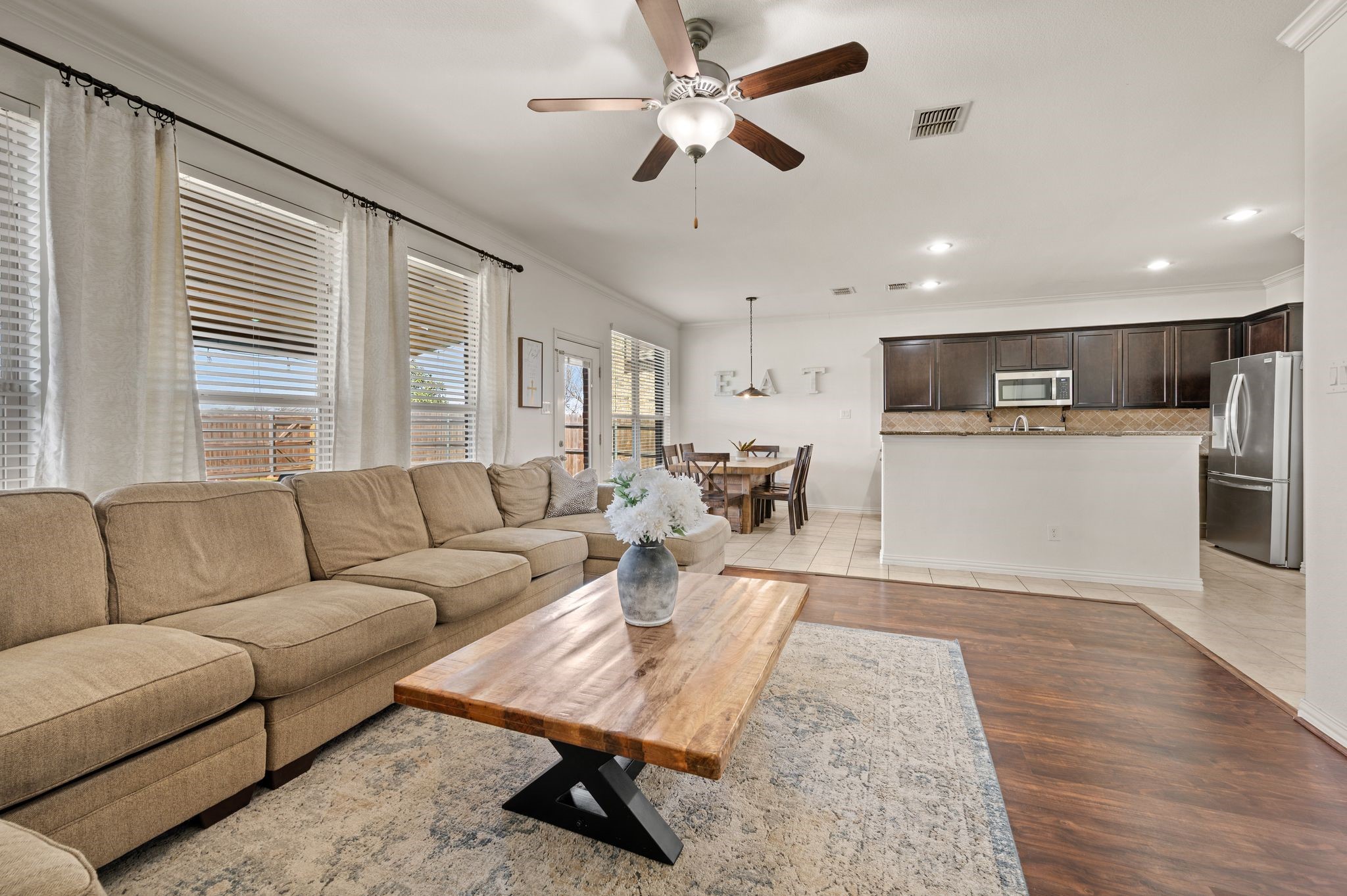 837 Graham Drive Burleson TX 76028