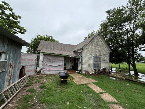 309 S Barry Street Mertens TX 76666