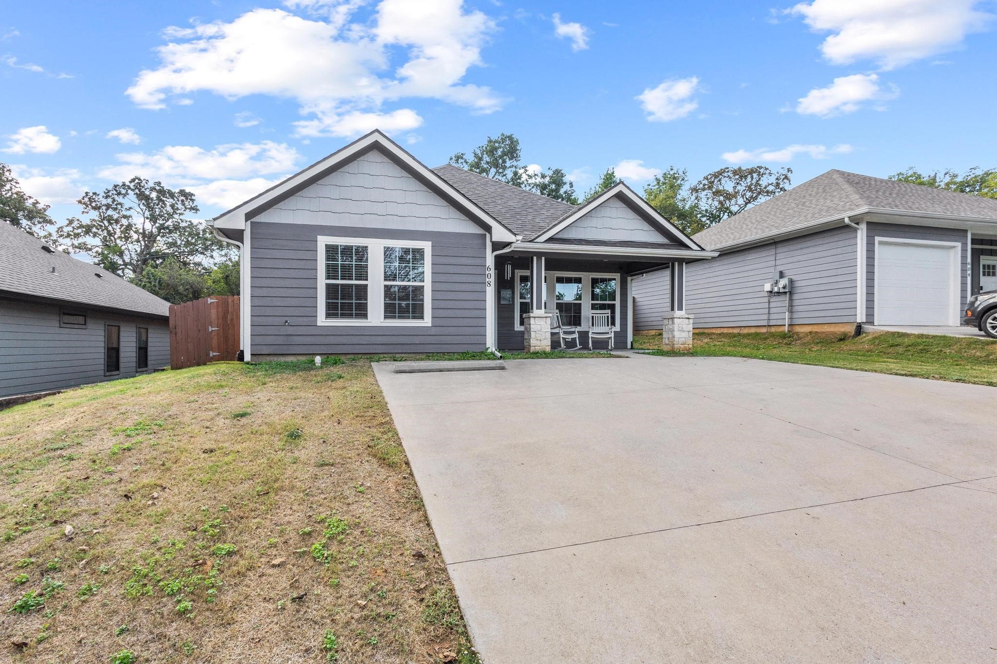 608 E Shepherd Street Denison TX 75021