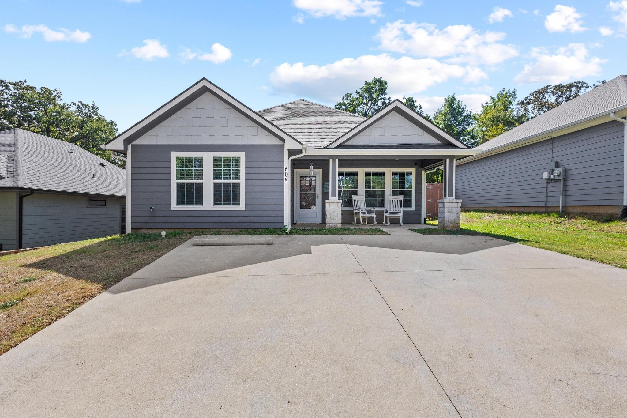 608 E Shepherd Street Denison TX 75021