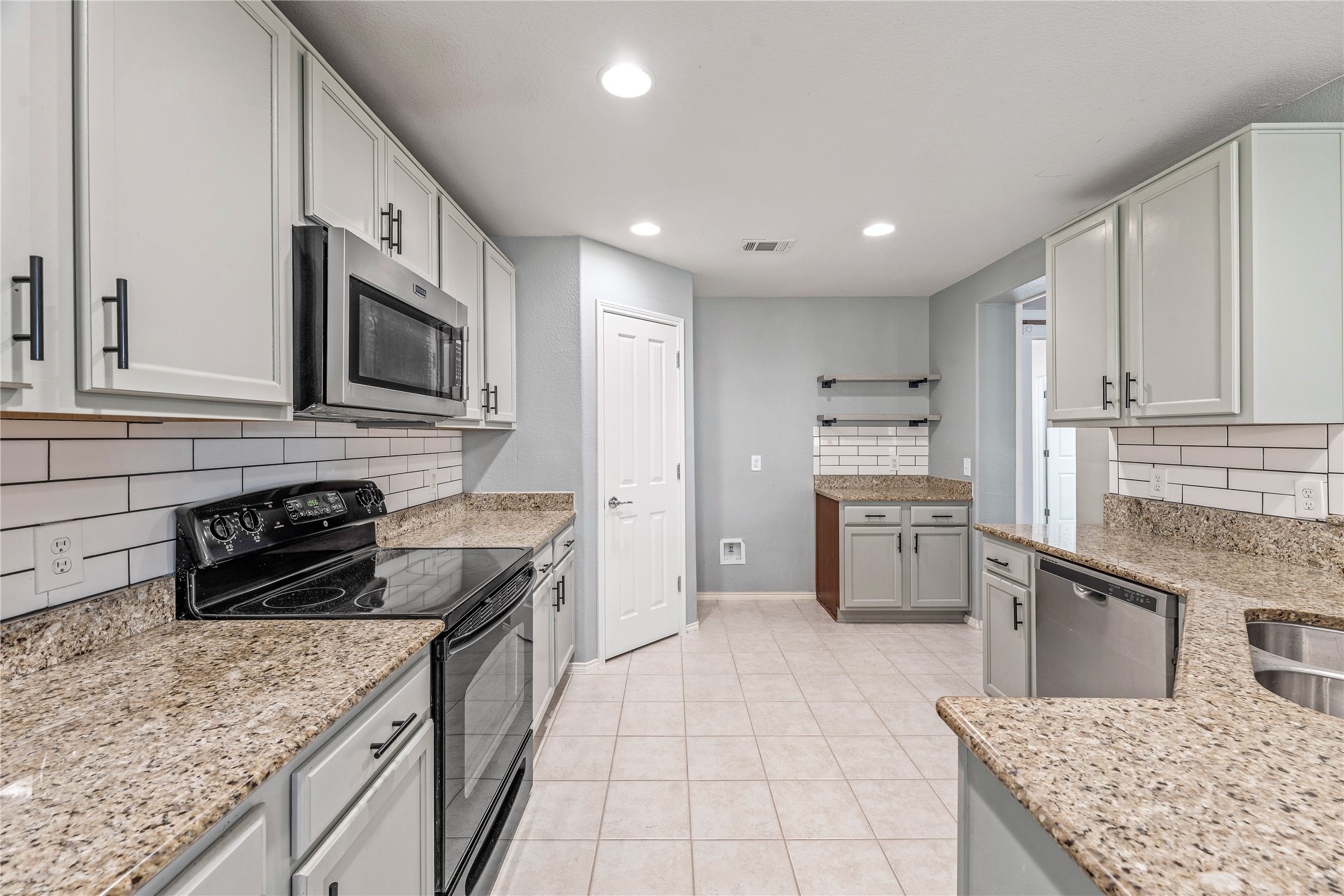 15980 Avenel Way Fort Worth TX 76177