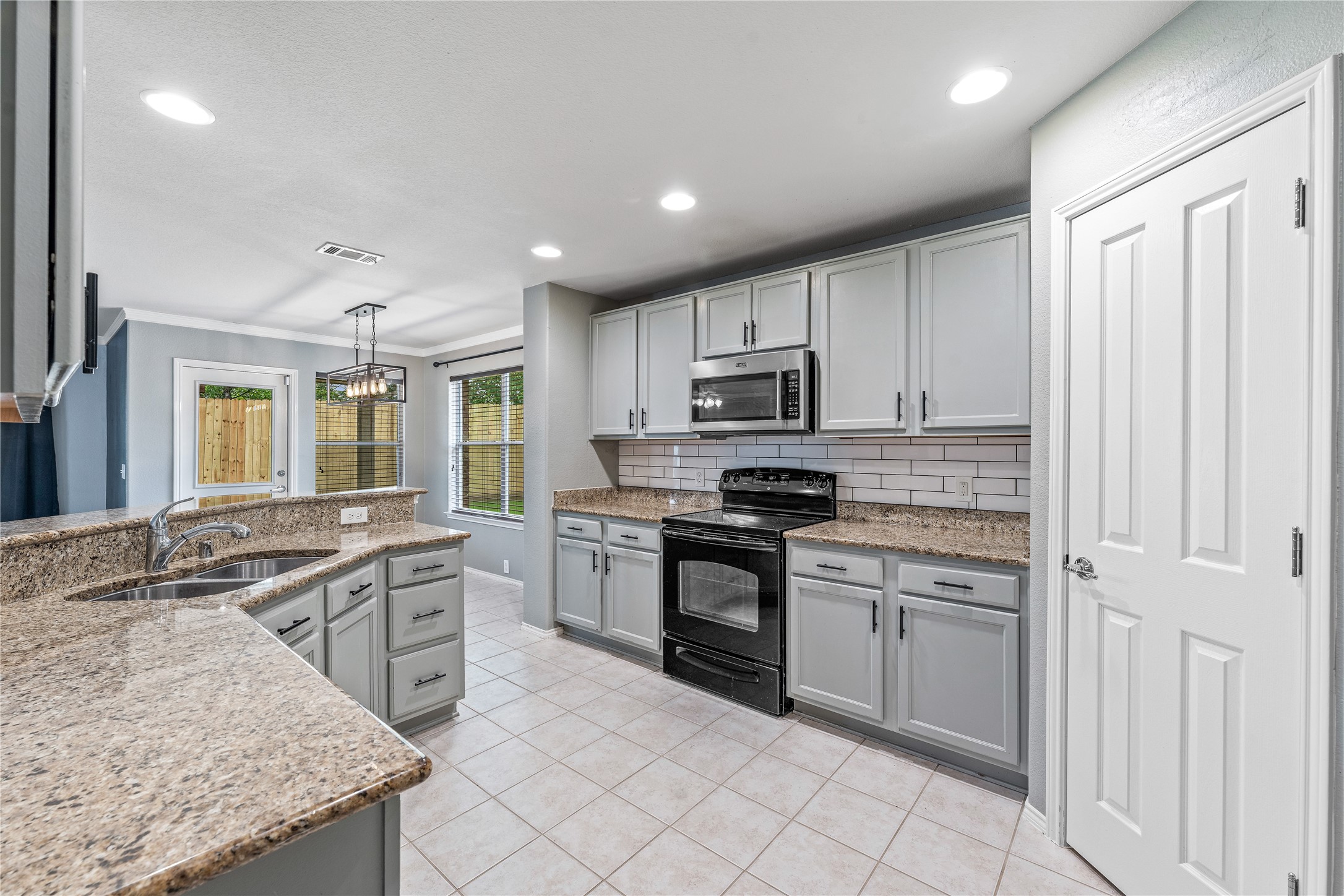 15980 Avenel Way Fort Worth TX 76177