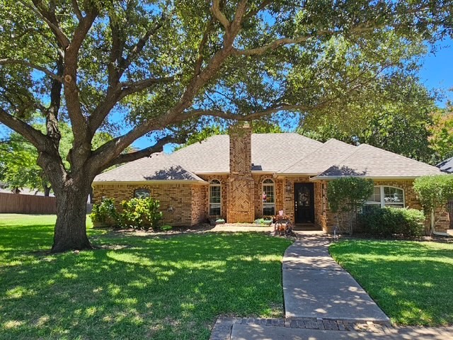 8001 Kendra Lane North Richland Hills TX 76182
