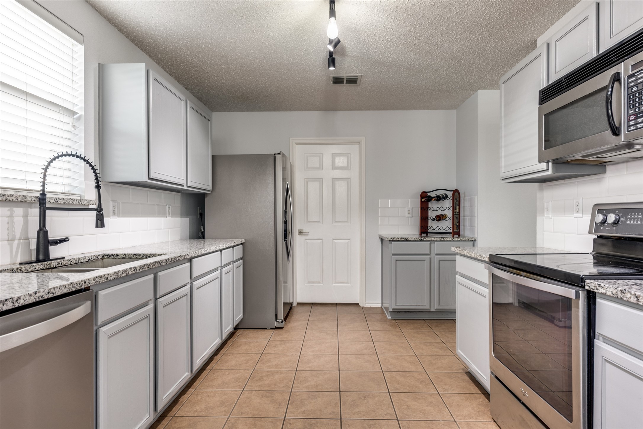 5504 Cedar Mountain Drive Mckinney TX 75071