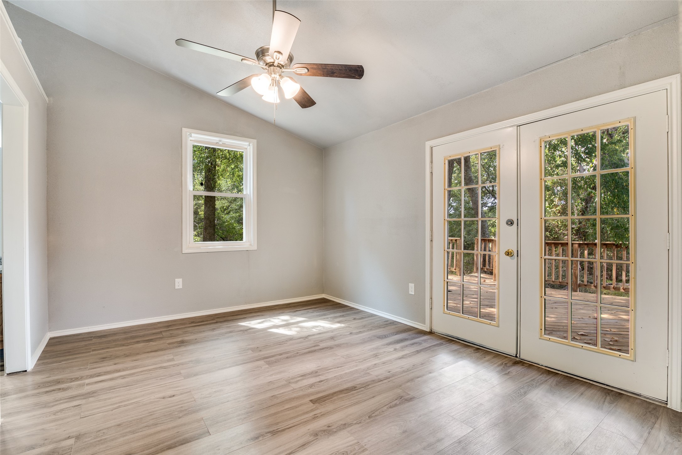 320 Egret Circle East Tawakoni TX 75472