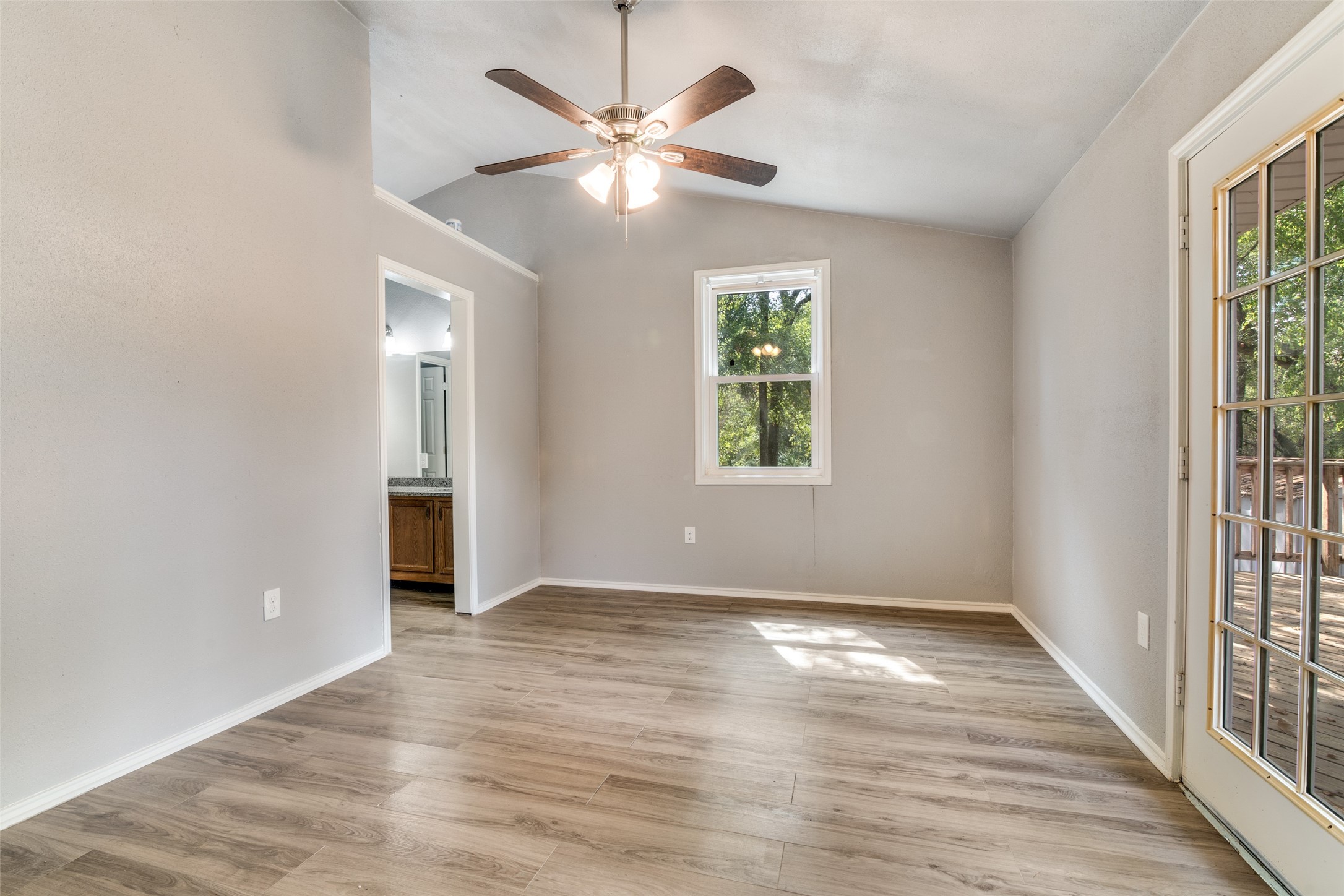 320 Egret Circle East Tawakoni TX 75472