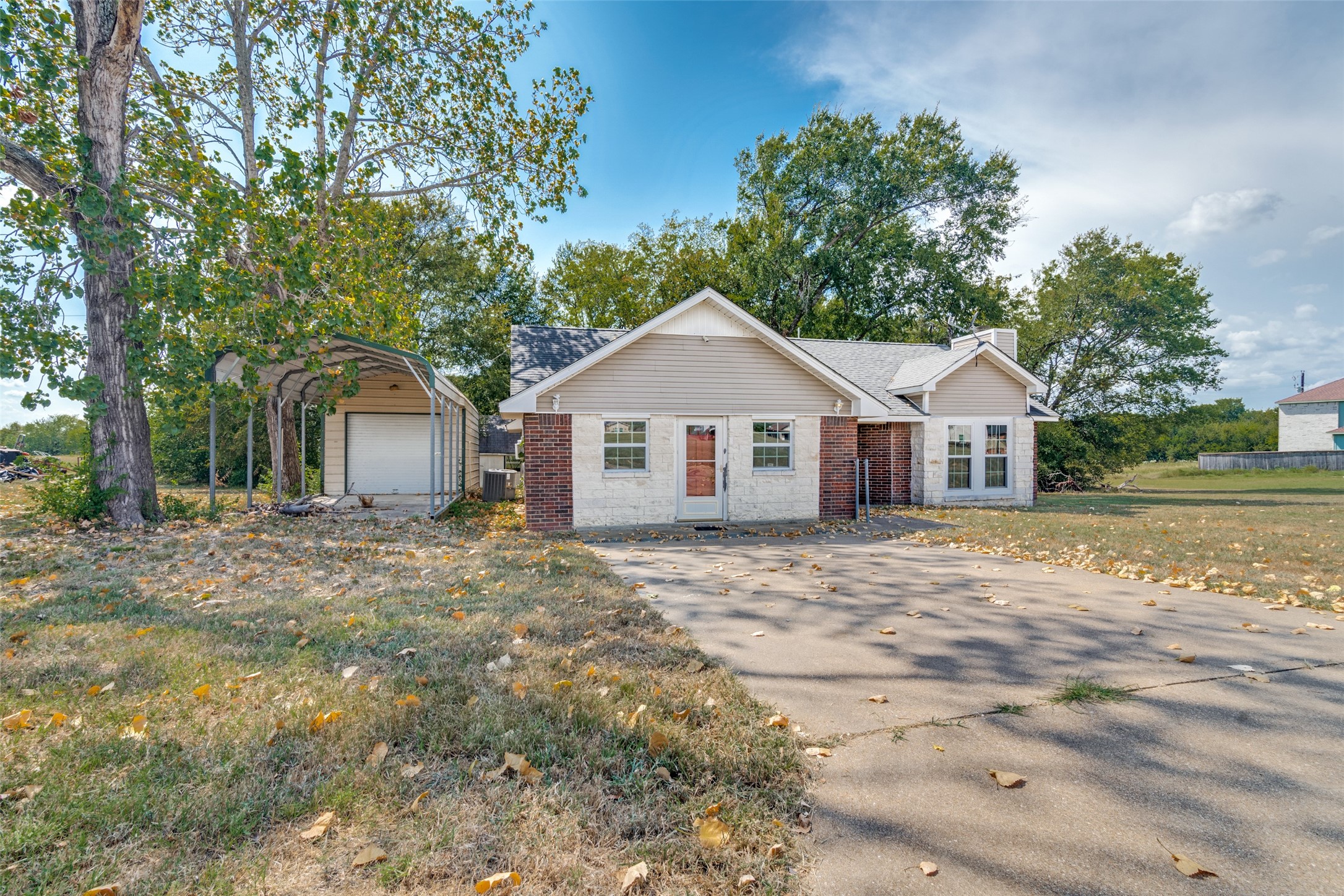 320 Egret Circle East Tawakoni TX 75472
