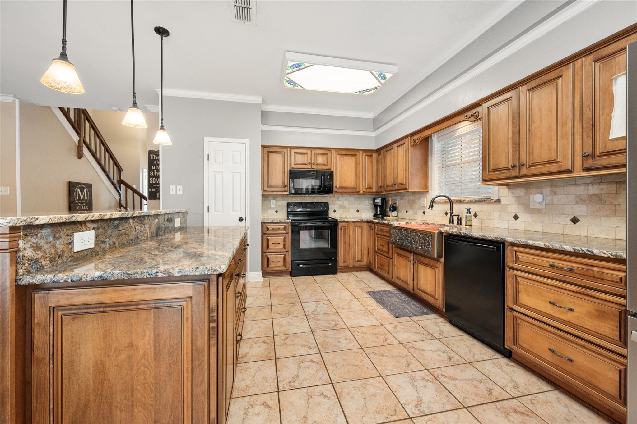 6111 Sandstone Drive Arlington TX 76001