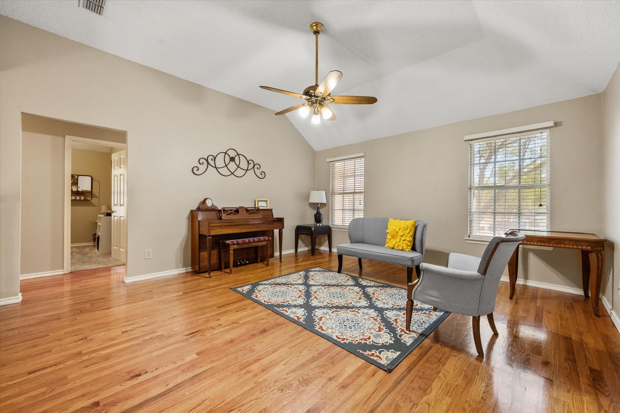 6111 Sandstone Drive Arlington TX 76001