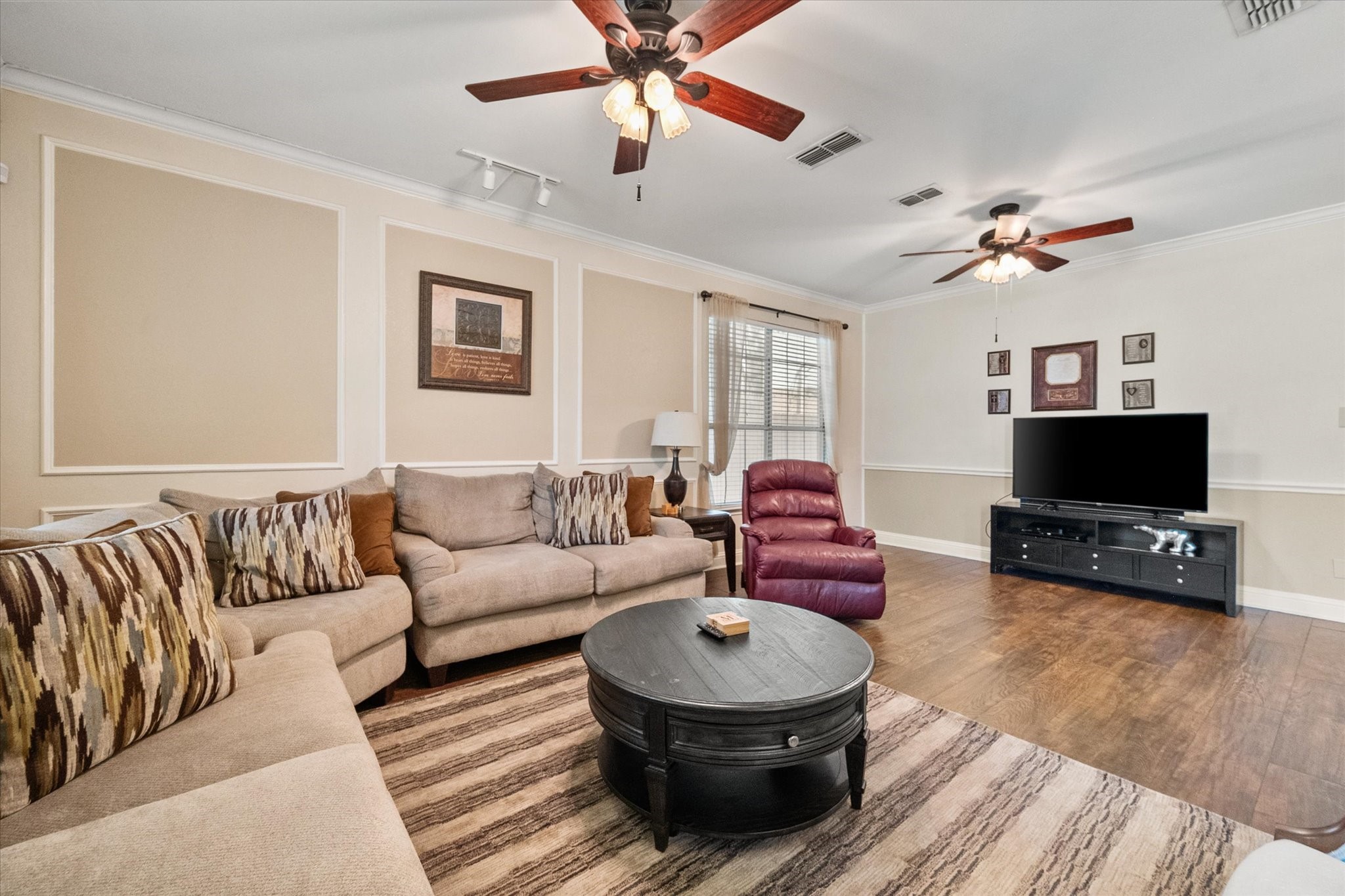 6111 Sandstone Drive Arlington TX 76001
