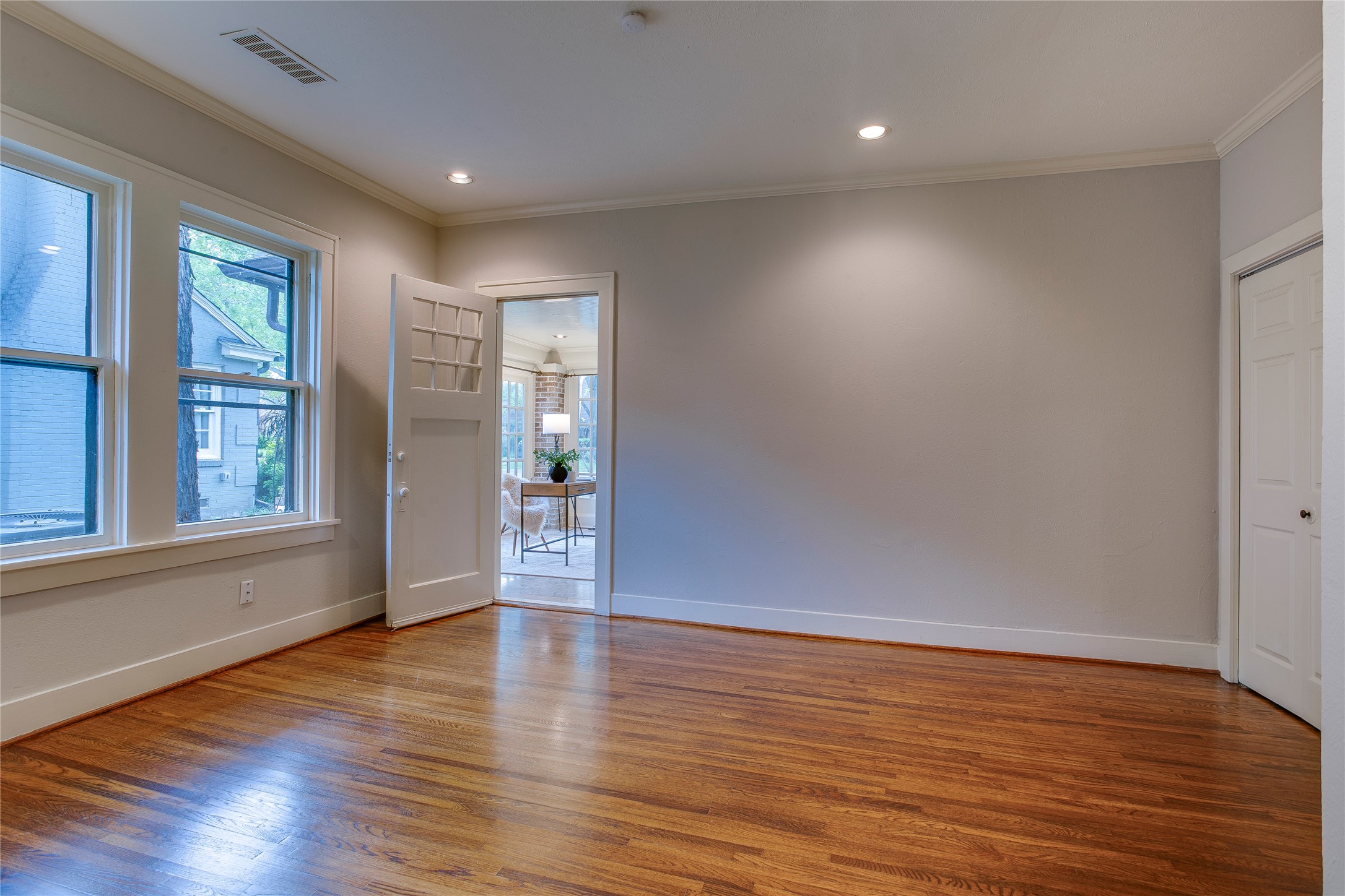 1126 N Windomere Avenue Dallas TX 75208