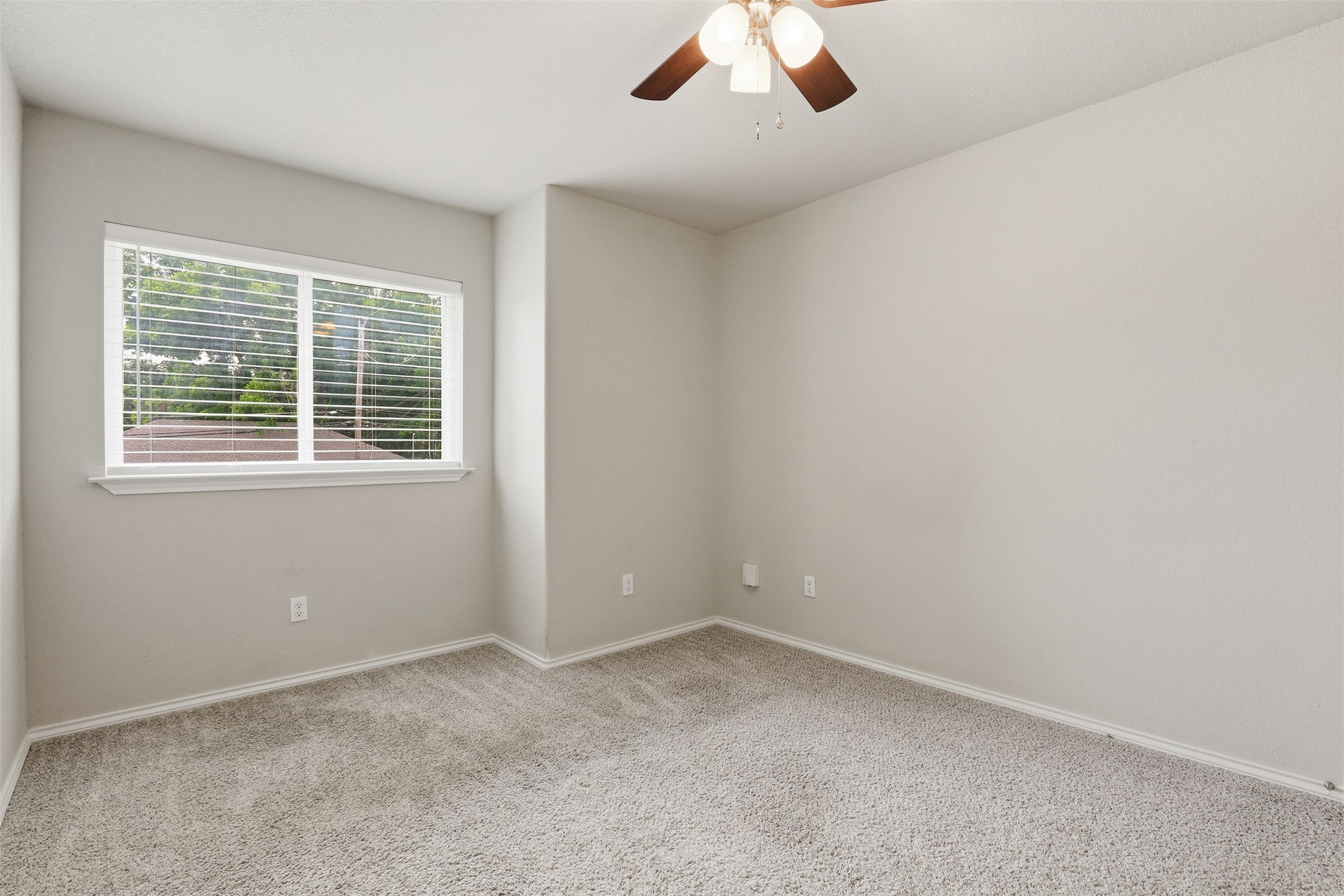 731 E Brown Street Cleburne TX 76031