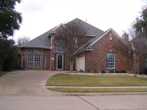 2409 Pine Hollow Court Arlington TX 76006