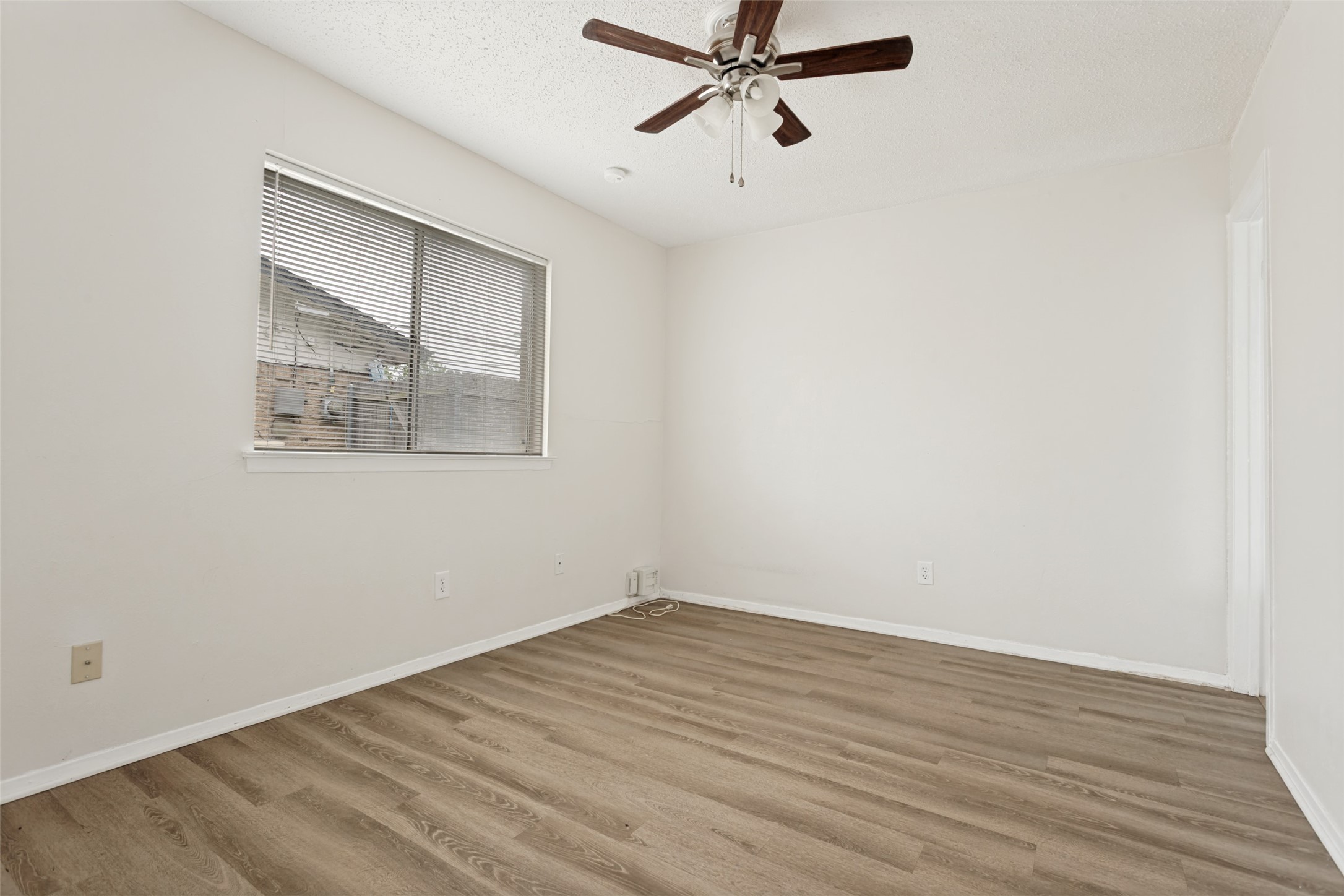 714 Shorecrest Drive Garland TX 75040