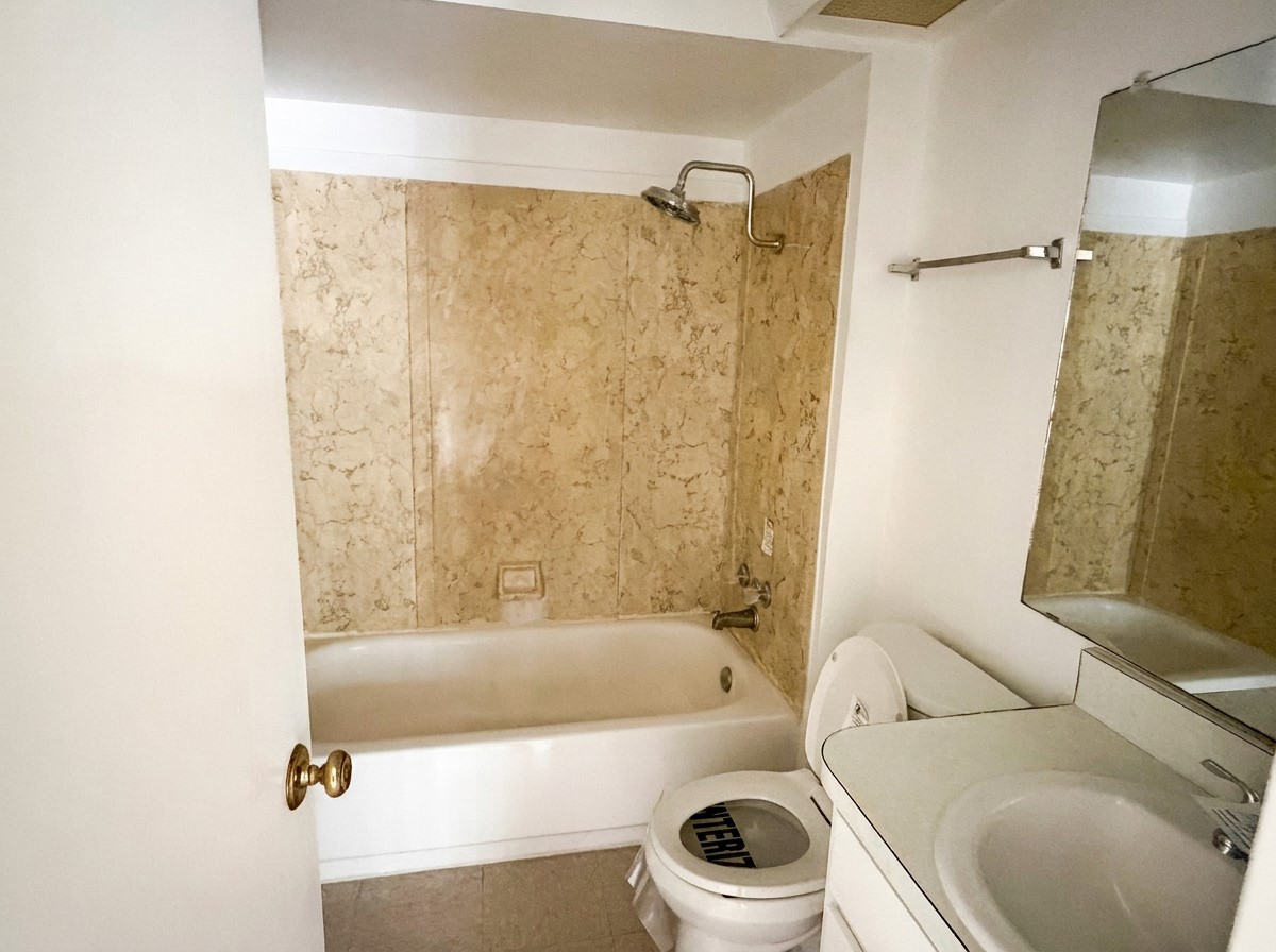 714 Shorecrest Drive Garland TX 75040