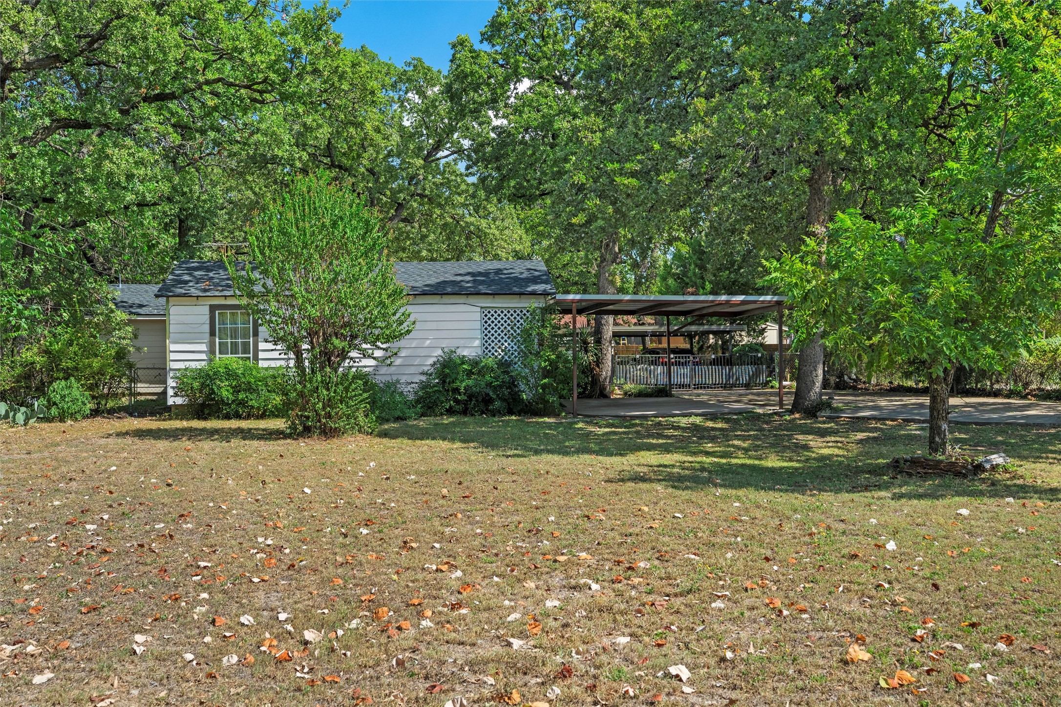 5325 Trentman Street Fort Worth TX 76119