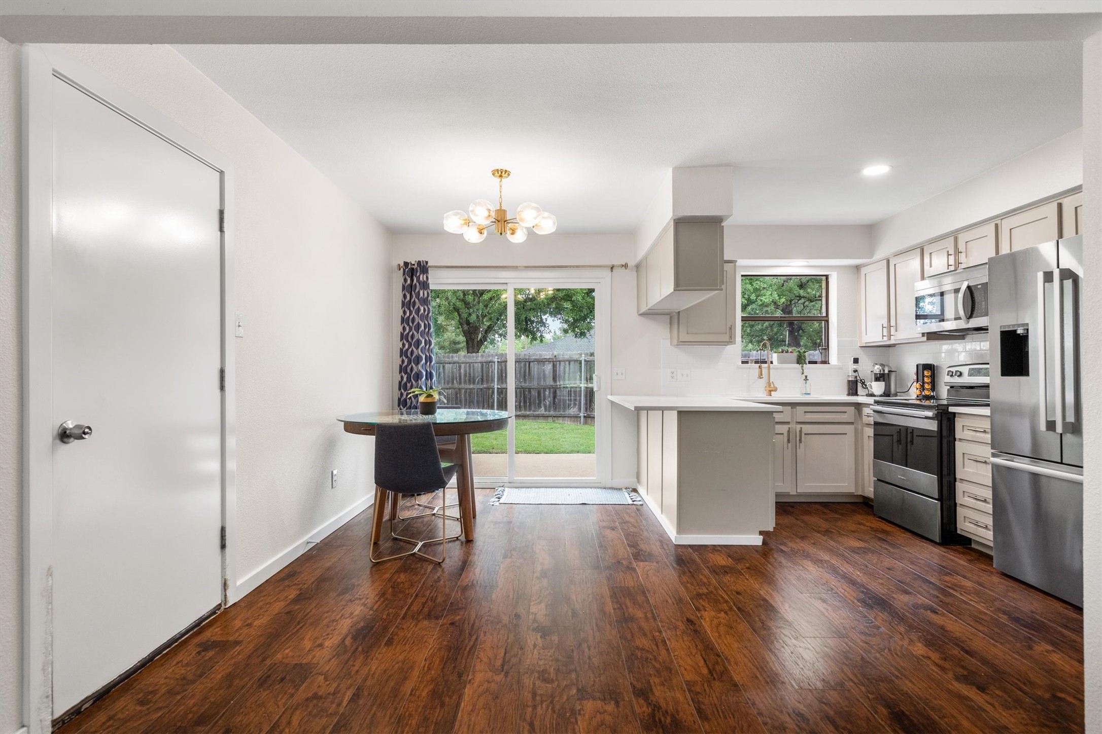 528 Addison Street Lake Dallas TX 75065