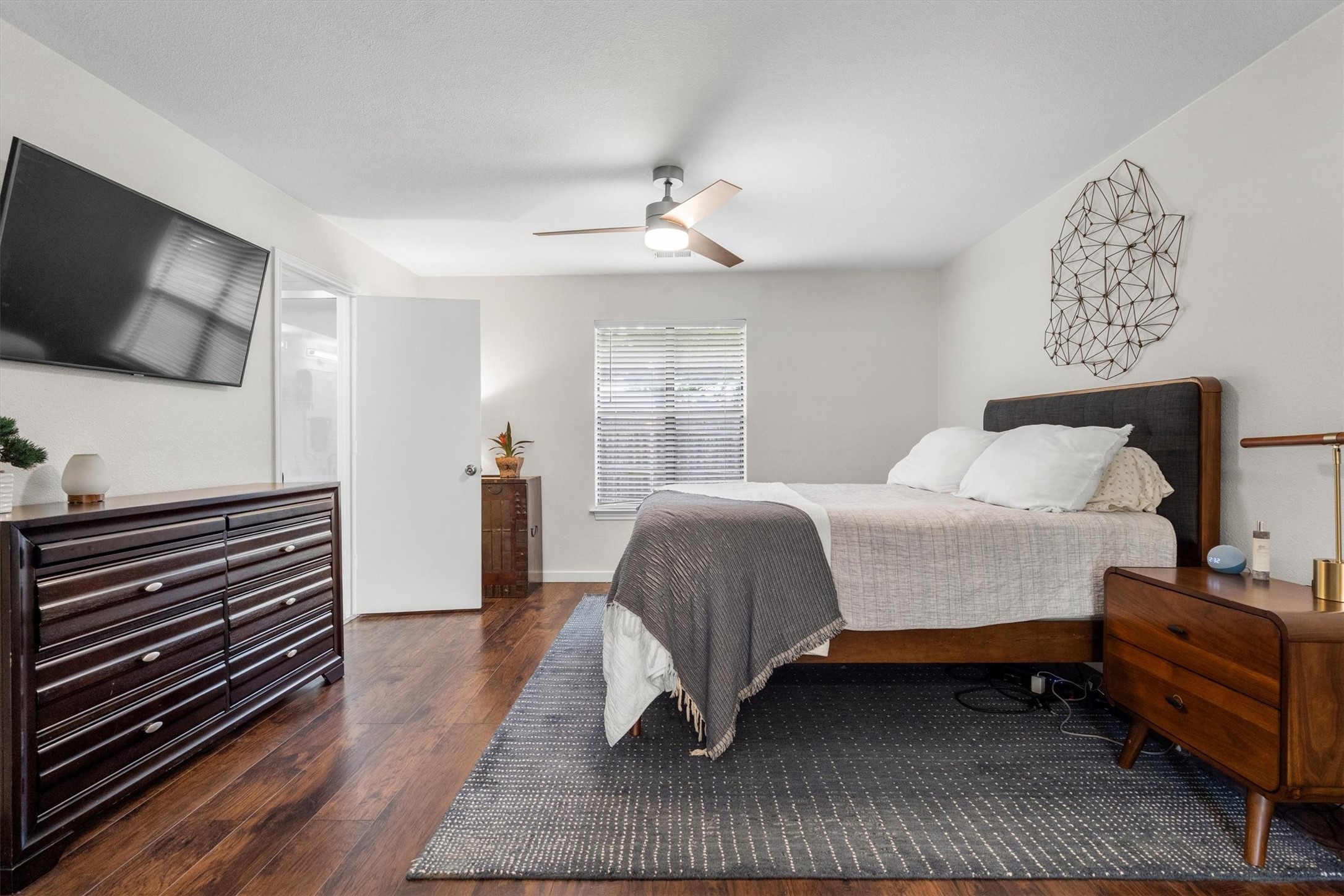 528 Addison Street Lake Dallas TX 75065