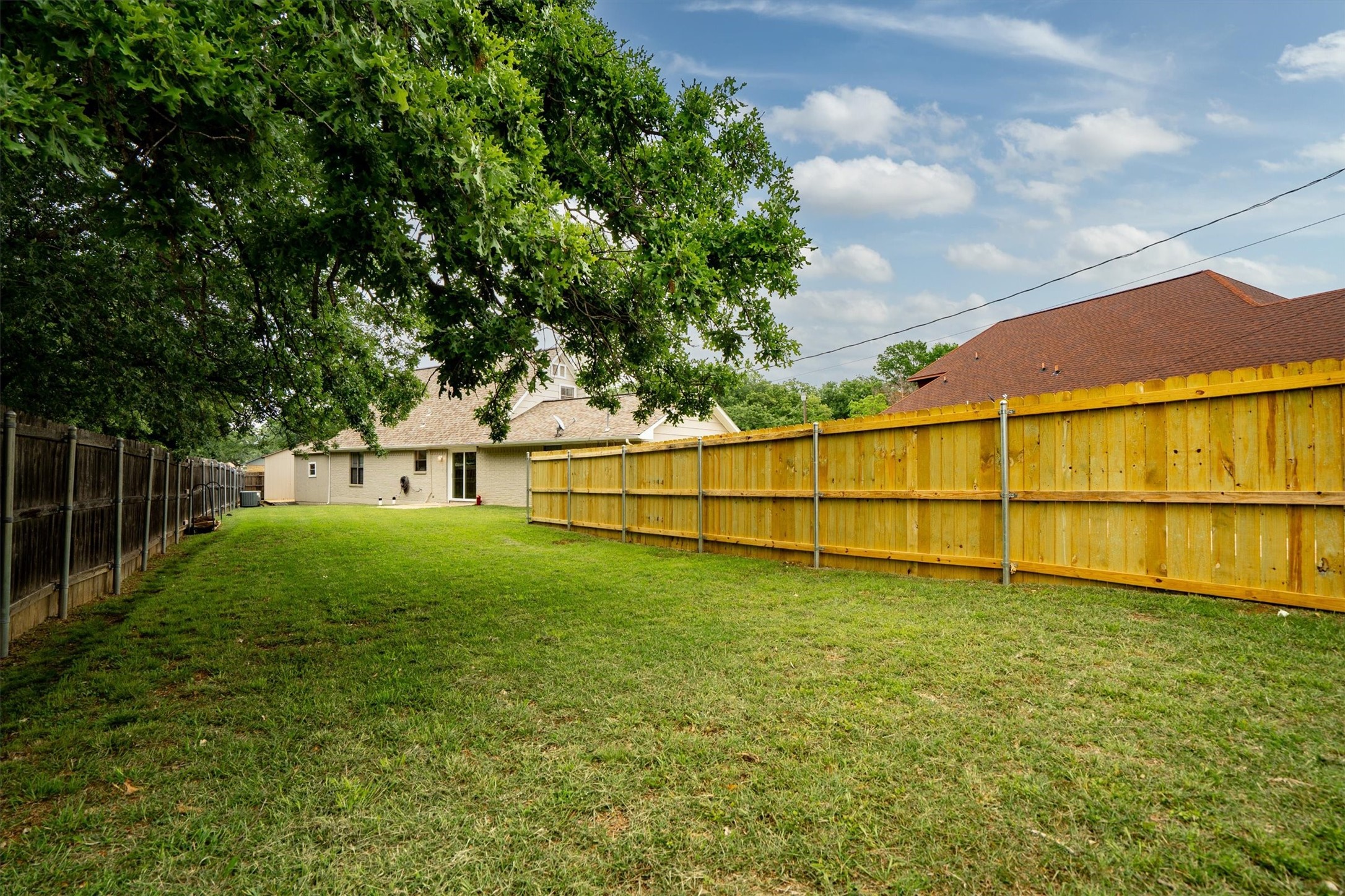 528 Addison Street Lake Dallas TX 75065