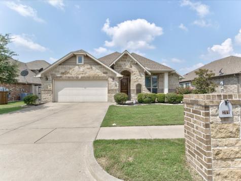 211 Briarstone Drive Alvarado TX 76009