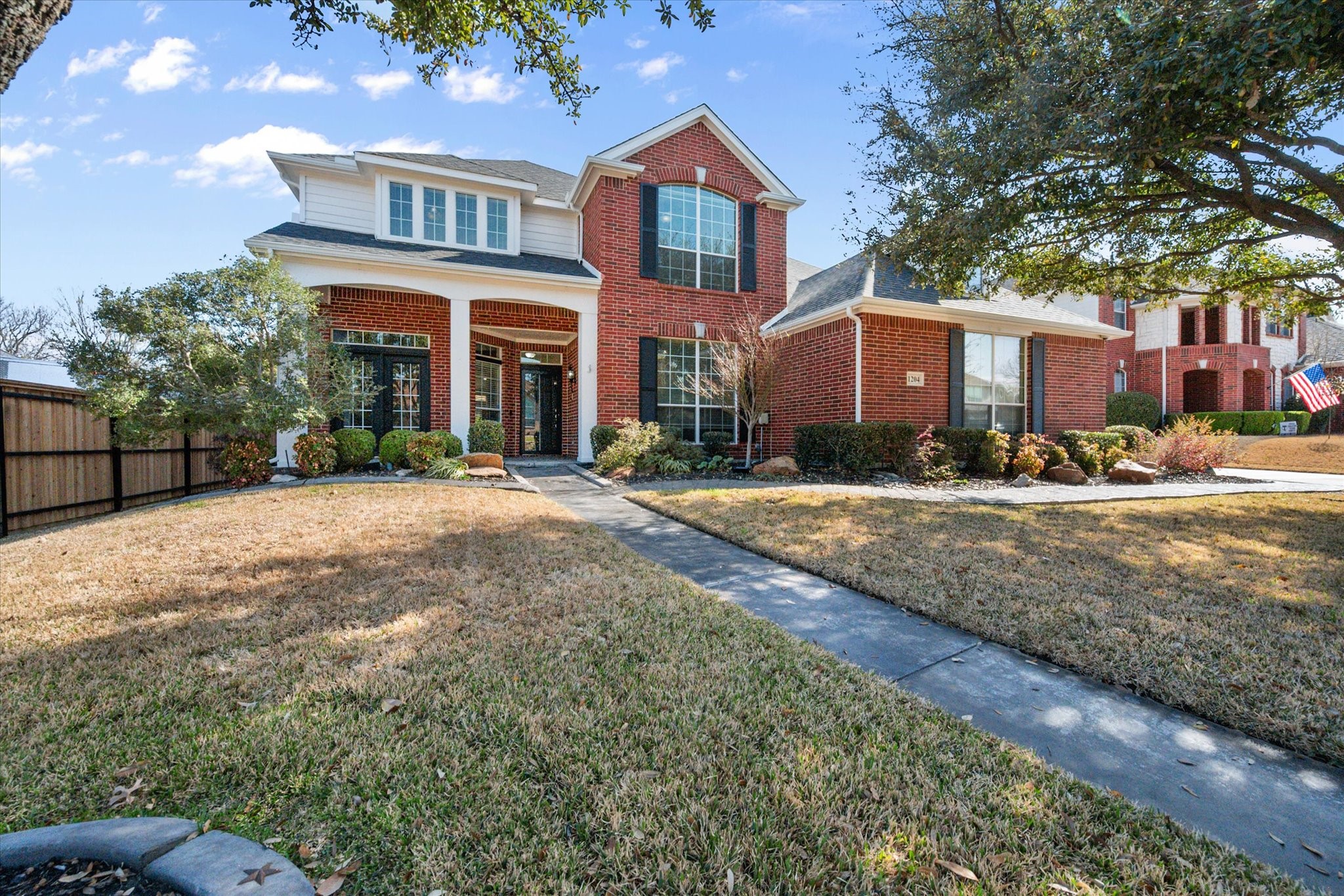 1204 Dover Heights Trail Mansfield TX 76063