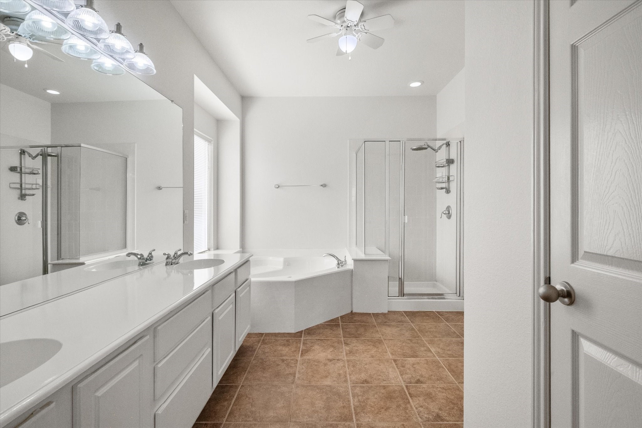 1204 Dover Heights Trail Mansfield TX 76063