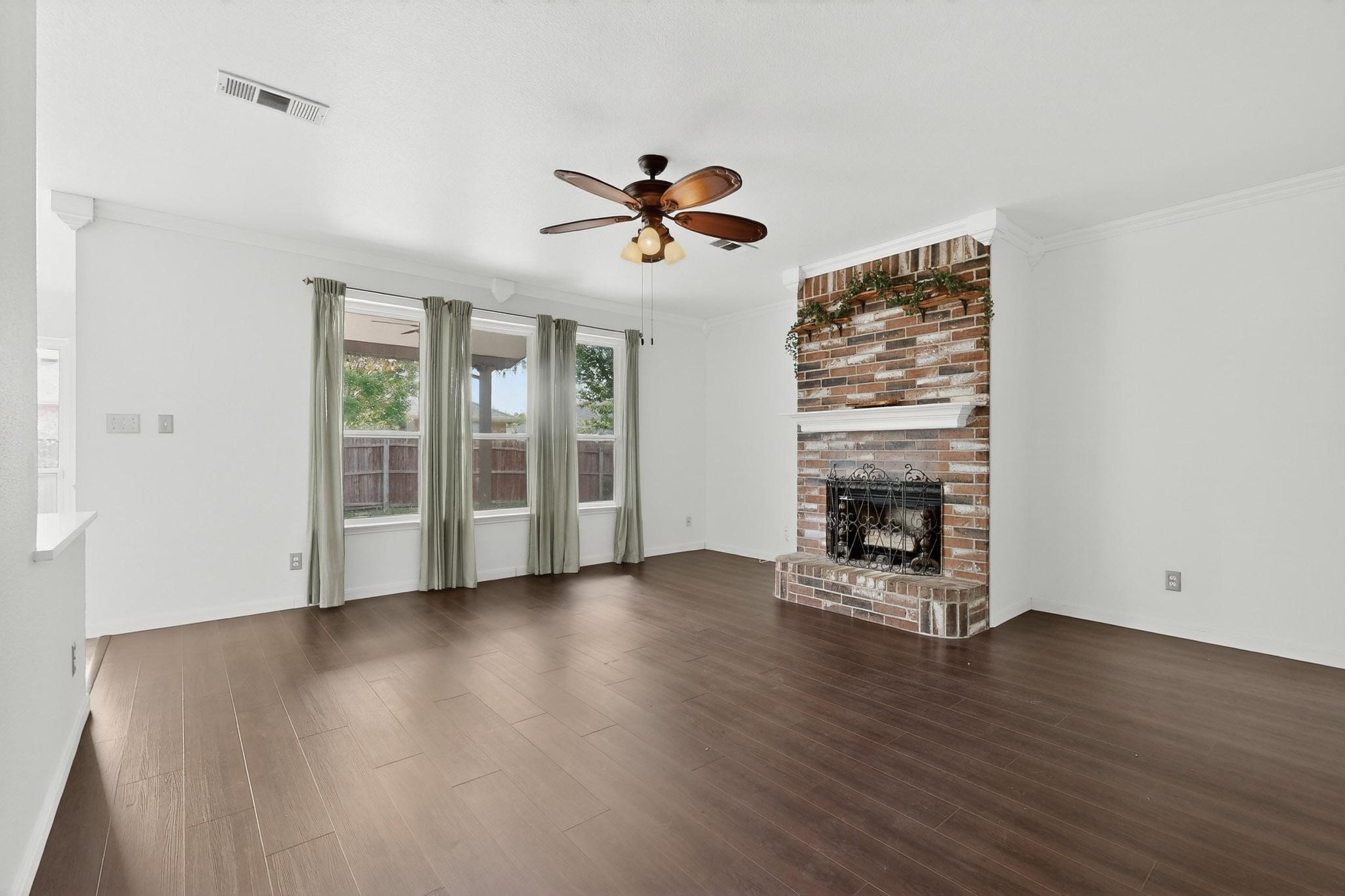 812 Windswept Drive Cedar Hill TX 75104