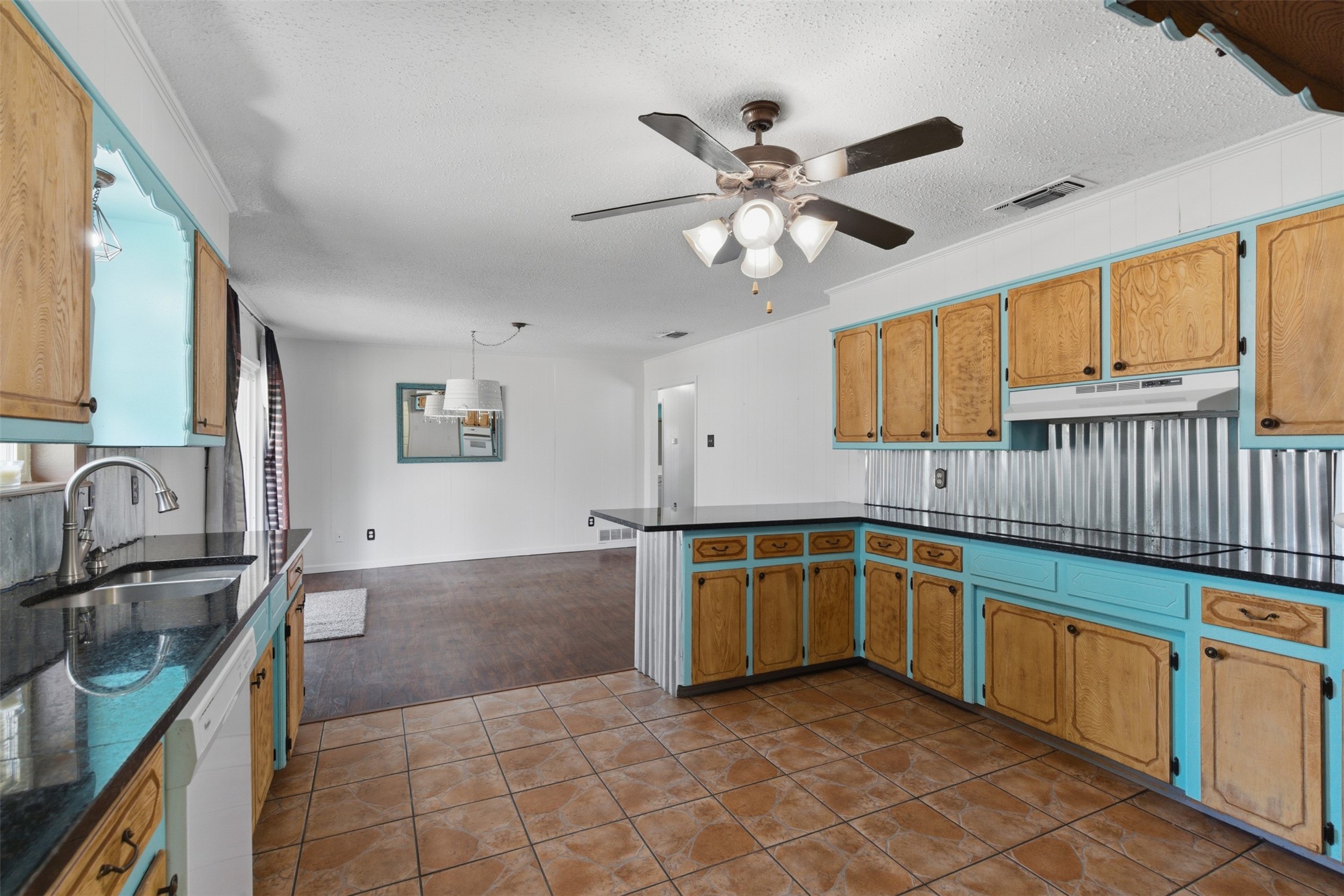 3264 County Road 2176 Greenville TX 75402
