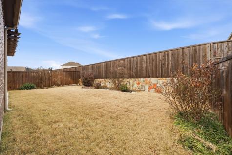 2122 Winsbury Way Forney TX 75126