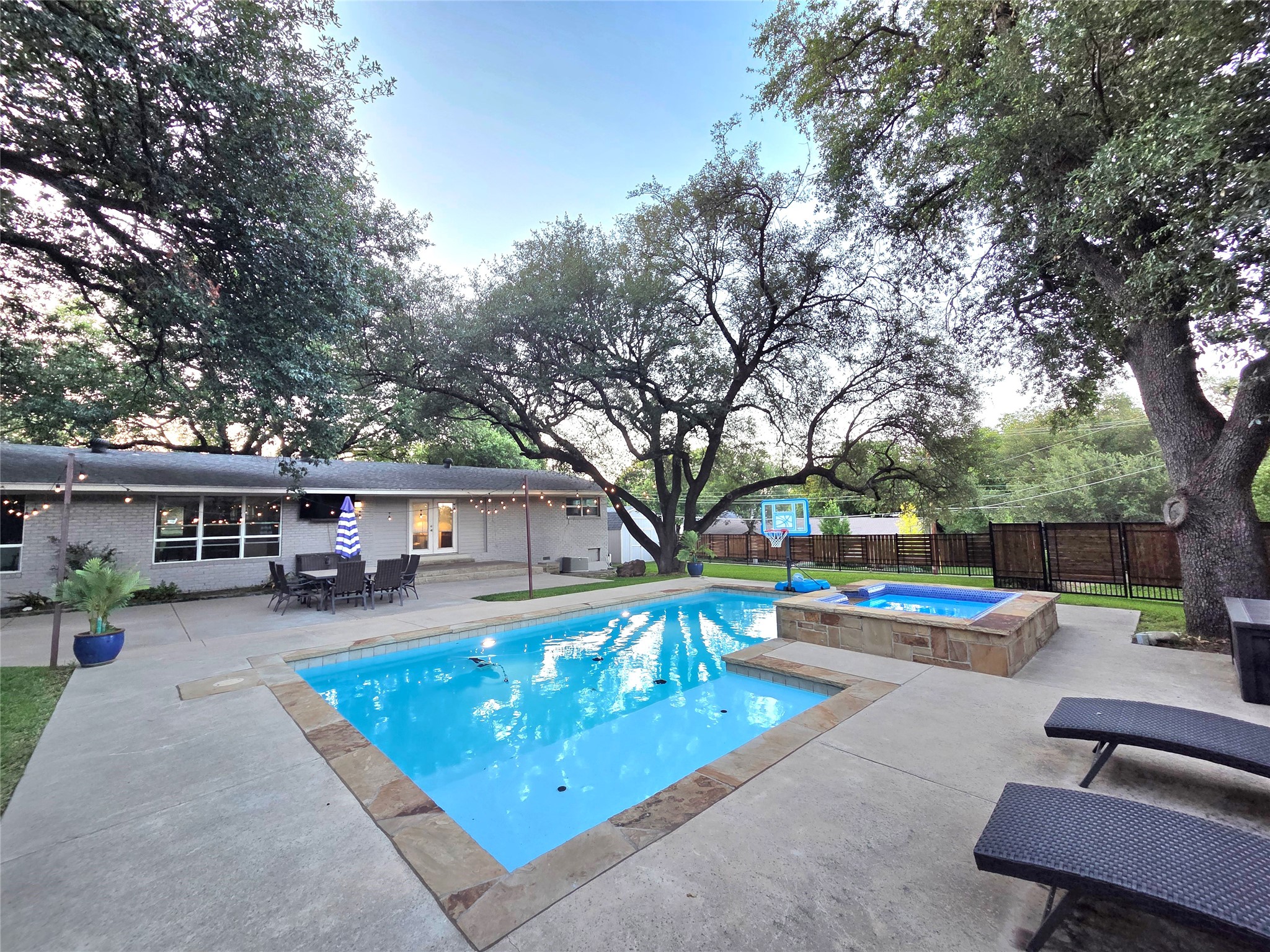 4236 Shannon Drive Fort Worth TX 76116