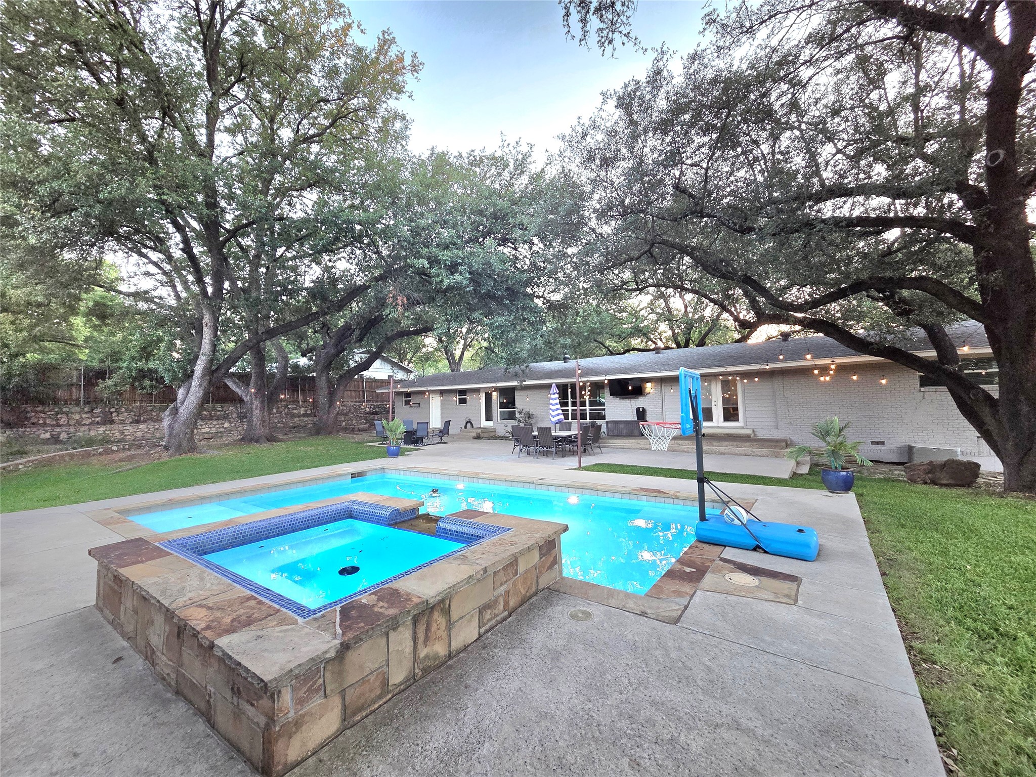 4236 Shannon Drive Fort Worth TX 76116