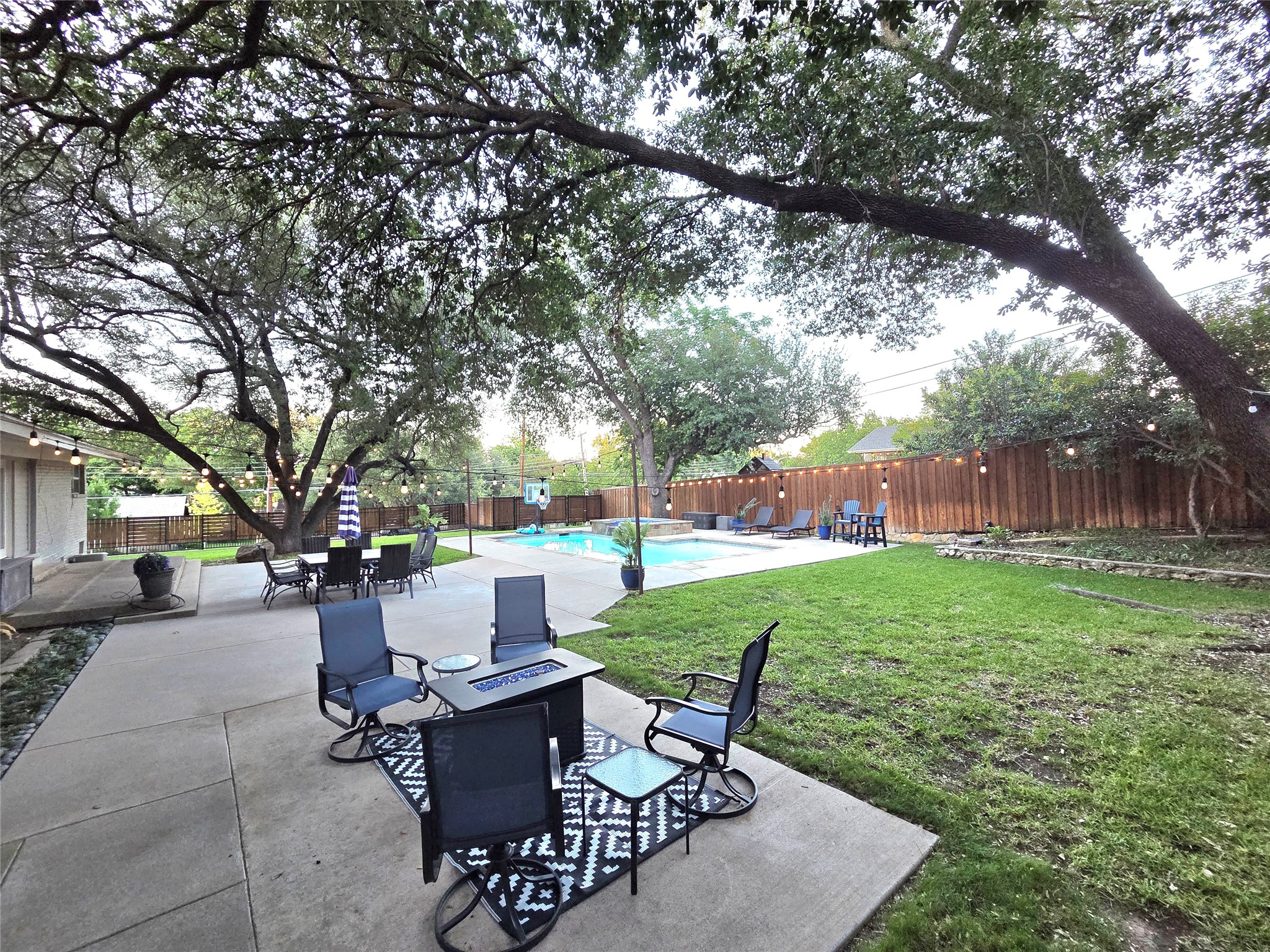 4236 Shannon Drive Fort Worth TX 76116