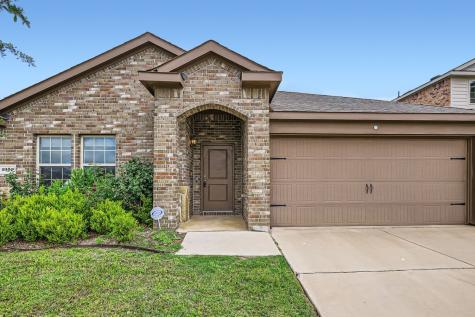 1001 Alton Drive Aubrey TX 76227