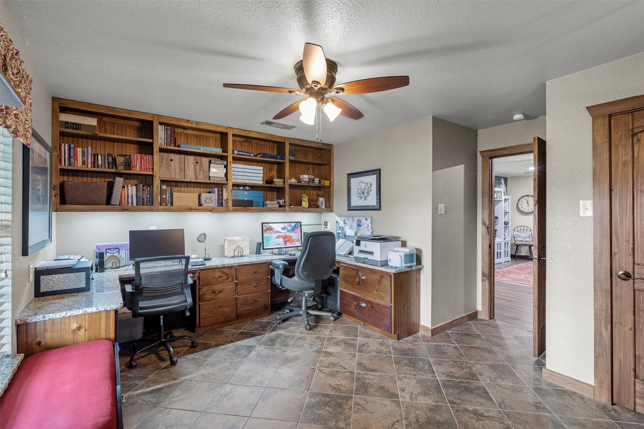 733 Rs County Road 1430 Point TX 75472