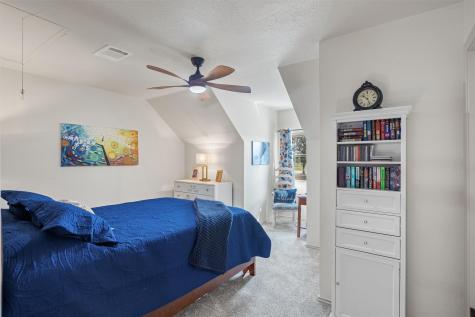 733 Rs County Road 1430 Point TX 75472