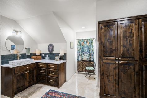 733 Rs County Road 1430 Point TX 75472