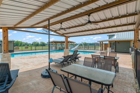 733 Rs County Road 1430 Point TX 75472
