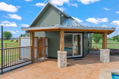 733 Rs County Road 1430 Point TX 75472