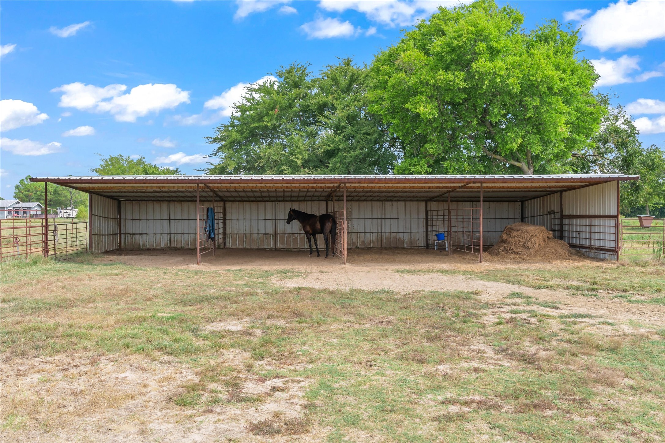 733 Rs County Road 1430 Point TX 75472