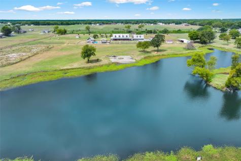 733 Rs County Road 1430 Point TX 75472