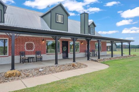 733 Rs County Road 1430 Point TX 75472
