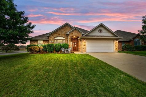 709 Snapper Drive Burleson TX 76028