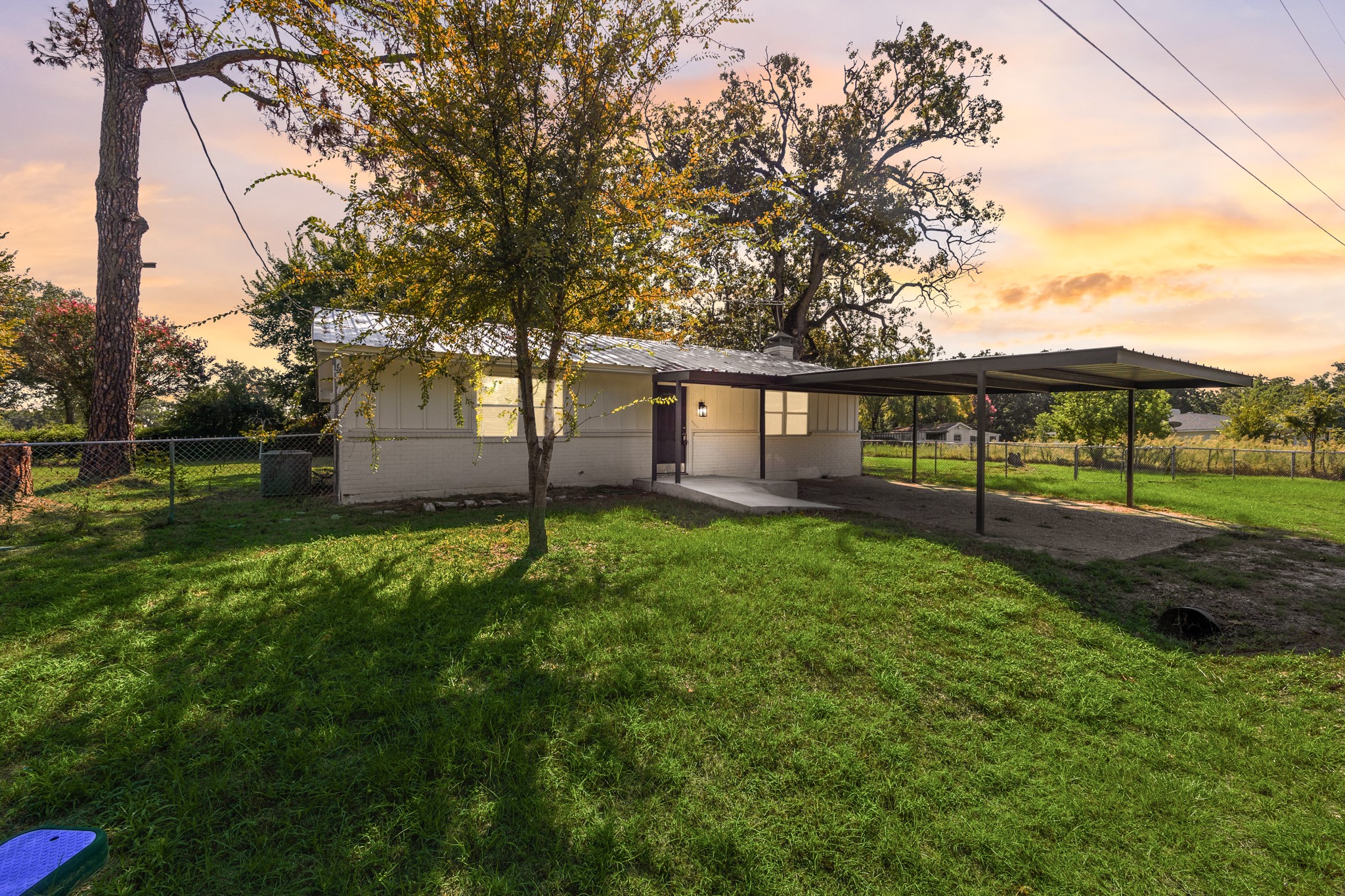 107 E Bayside Drive Mabank TX 75156