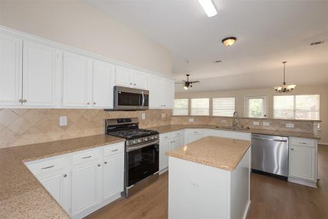 1321 Mustang Drive Lewisville TX 75067