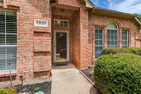 1321 Mustang Drive Lewisville TX 75067